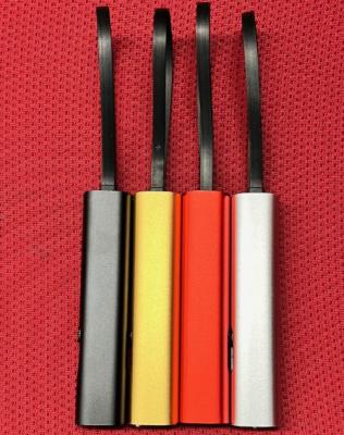 コンパクトに収納できるUSBケーブル。3IN1マルチ ケーブル 「名入れ