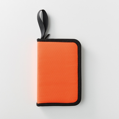 おくすりポーチ（ストラップ付）