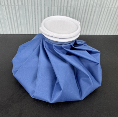 アイシングバック（ネイビー）１２５０ｍｌ