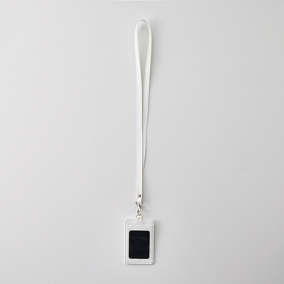 パスケース（ネックストラップ付）ホワイト